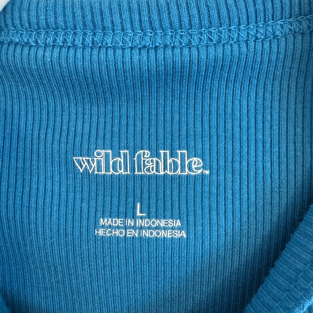 Wild Fable Blue and Pink Fitted Crop Tank Tops Bundle - Picture 4 of 4